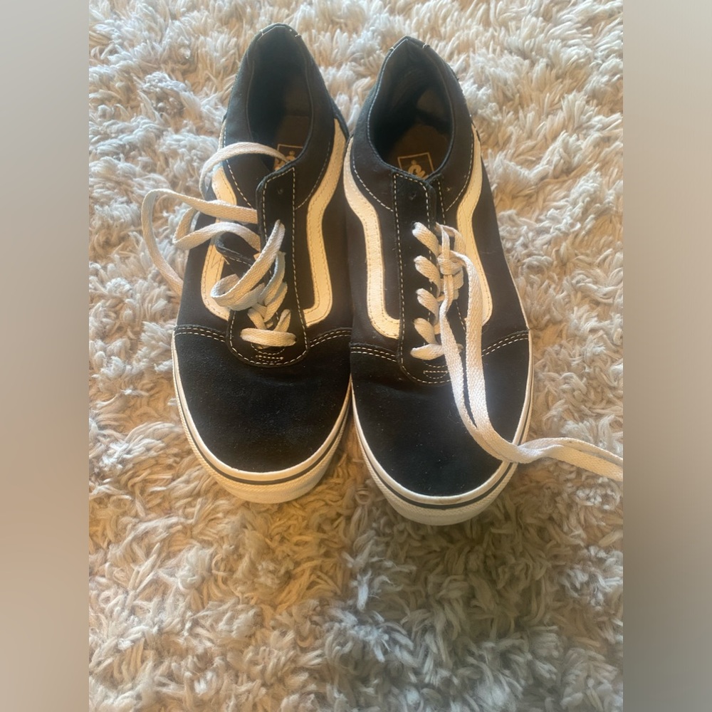 Black vans size size 6 youth